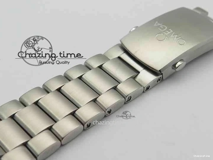 0110 Sophisticated Planet Ocean Master Chronometer Chrono SS OM 1:1 Best Edition Orange On SS Bracelet A 8156